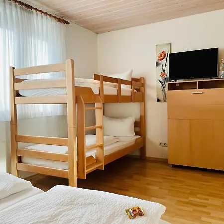 Gästehaus Glück Wir Haben Immer Eintrittskarten Für Den Europa-park Für Sie! Rust