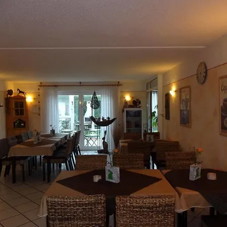 Gästehaus Glück Wir Haben Immer Eintrittskarten Für Den Europa-park Für Sie! Gasthof Rust