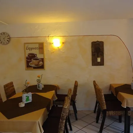 Gästehaus Glück Wir Haben Immer Eintrittskarten Für Den Europa-park Für Sie! Gasthof Rust